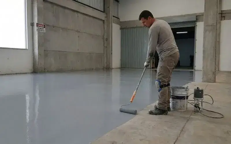 Piso epóxi em Joinville — Pintura Santos